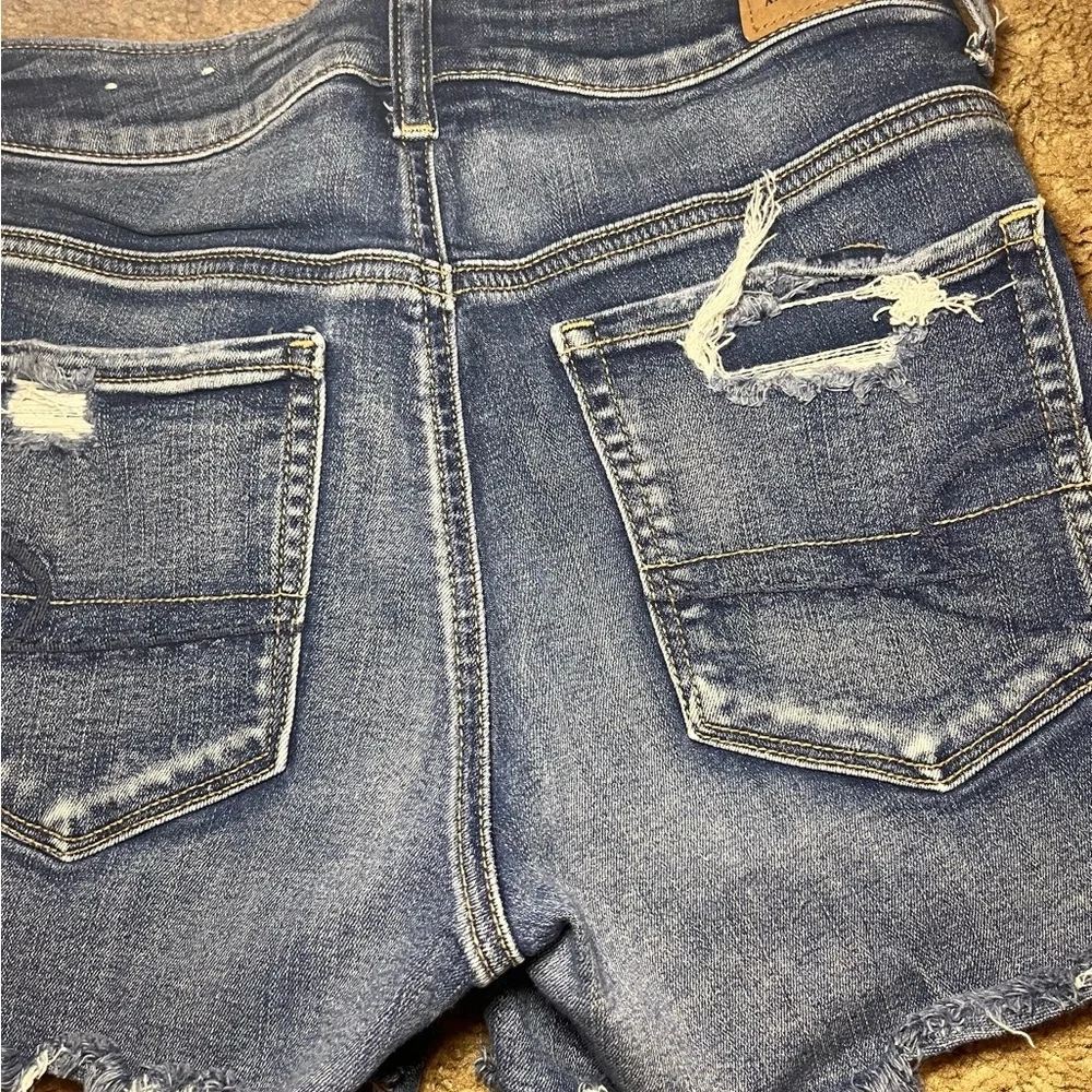 American Eagle Distressed Blue Denim Shorts - Picture 5 of 5